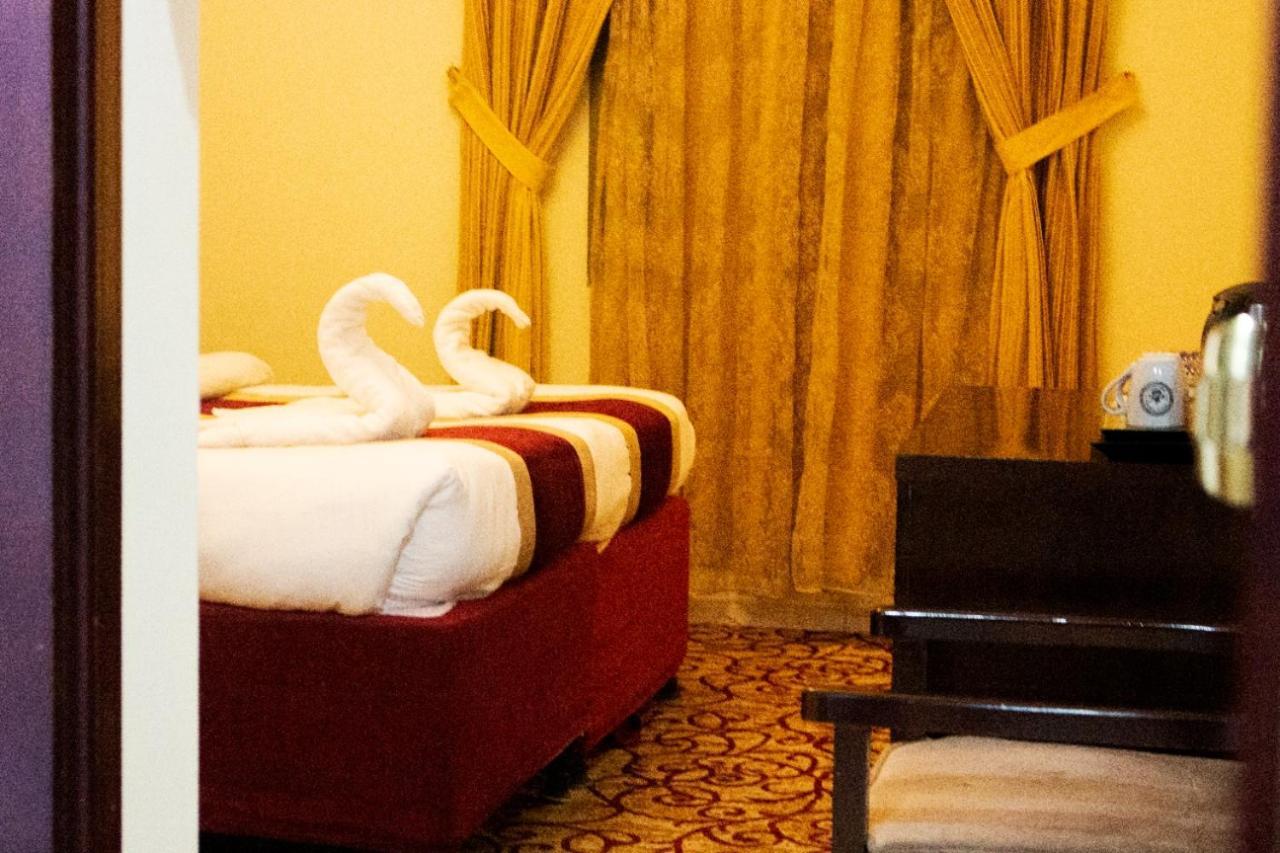 אל-מדינה Riadh Al Zahra Hotel מראה חיצוני תמונה